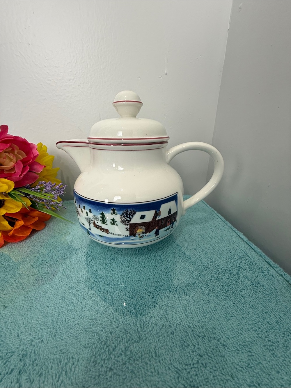 Villeroy & Boch White Ceramic Teapot with Blue Winter Village and Red Trim